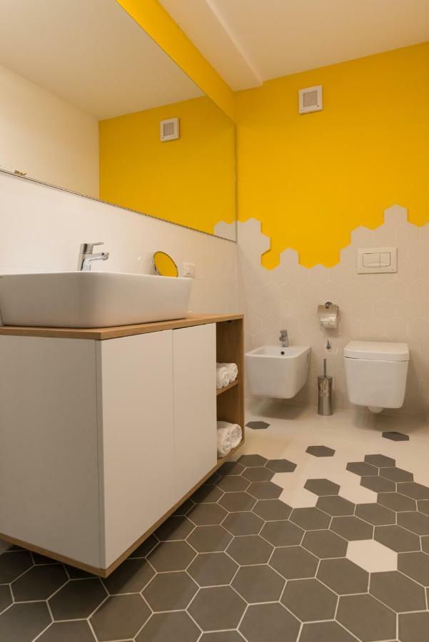 Arbans Elegant Apartment In The City Center บูคาเรสต์ ภายนอก รูปภาพ