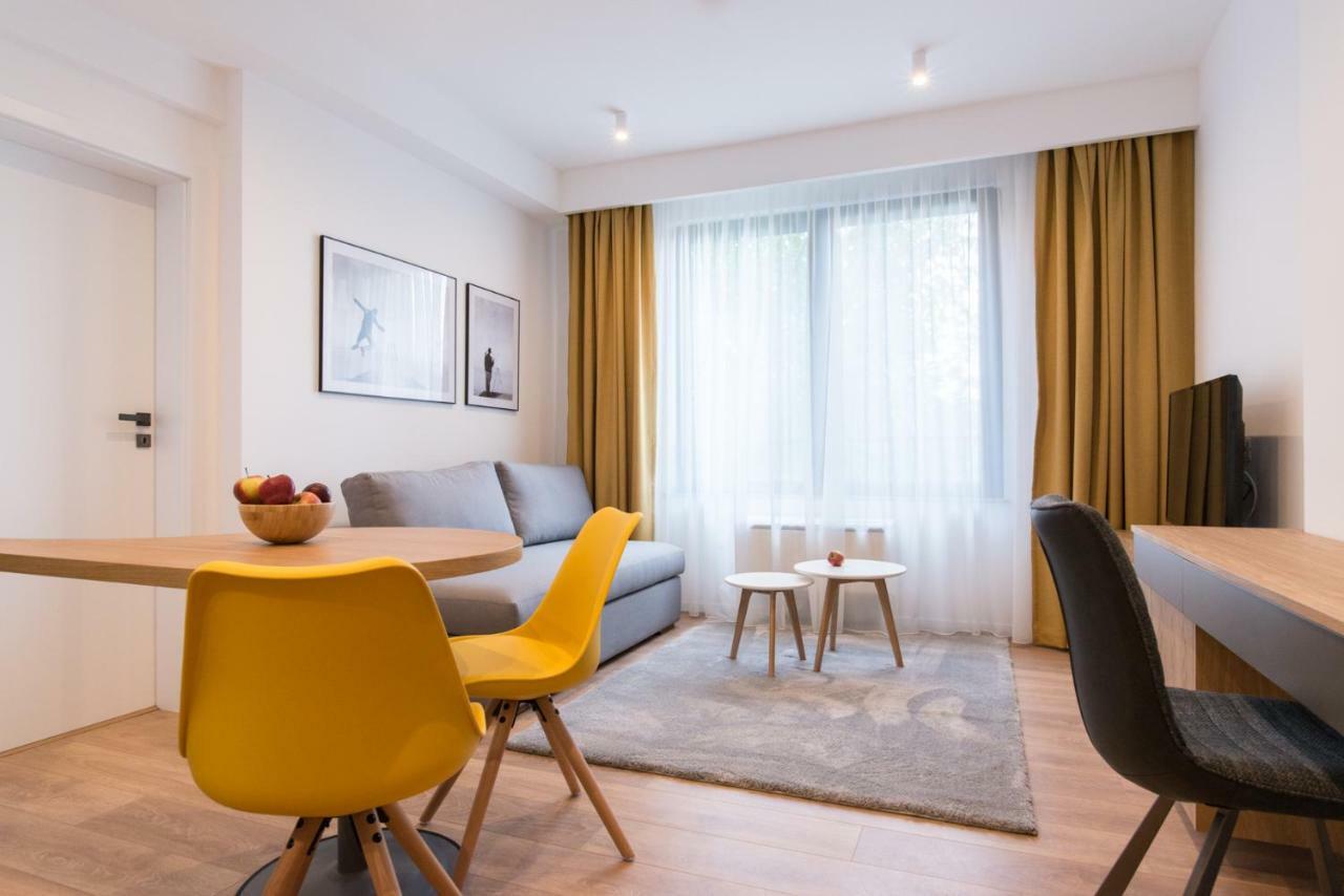 Arbans Elegant Apartment In The City Center บูคาเรสต์ ภายนอก รูปภาพ