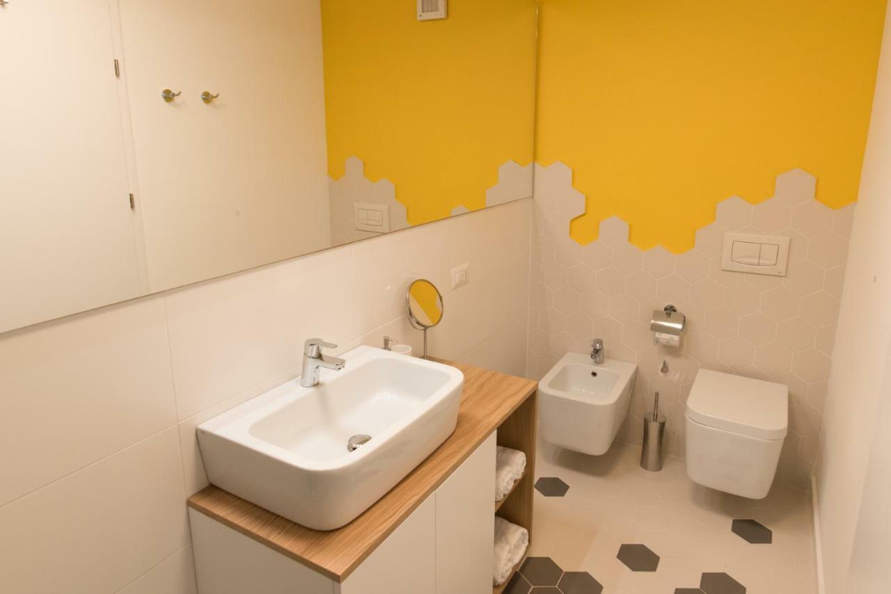 Arbans Elegant Apartment In The City Center บูคาเรสต์ ภายนอก รูปภาพ